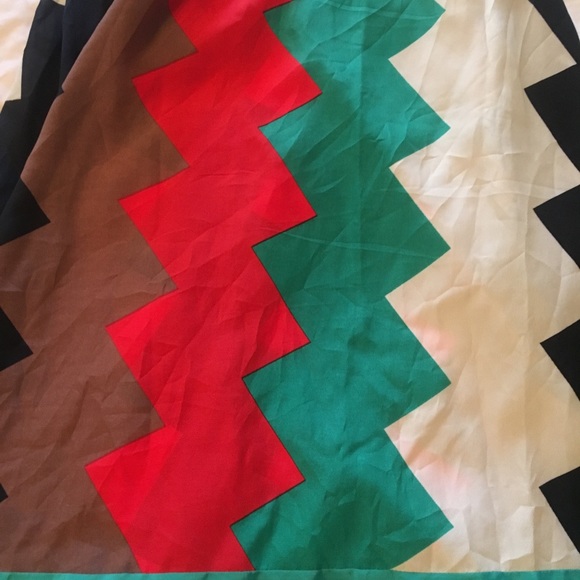 Fashionable Maude dress - Picture 3 of 5